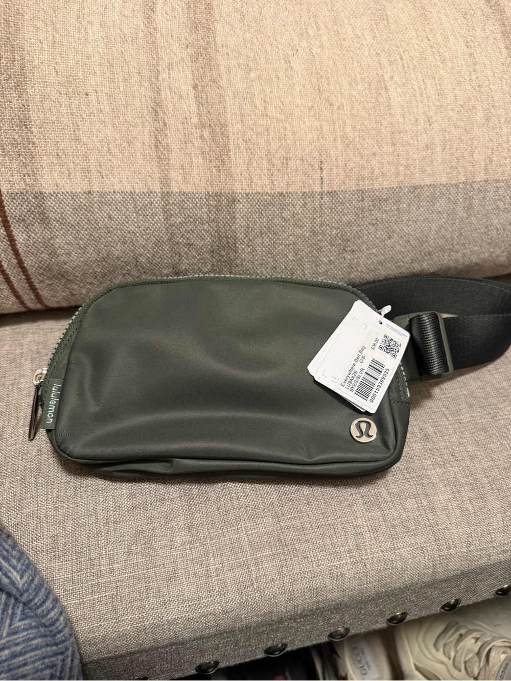 New Lululemon Everywhere Belt Bag 1L
